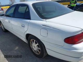 1999 Buick Regal LS with VIN 2G4WB52K7X1460993, listed as a IAAI auction lot 41984755 with 173,172 mi miles. Bid and sale history available at carsss.com. Image 6.