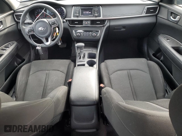2017 Kia Optima LX z VIN KNAGT4L30H5142492, wystawiony jako Copart lot #43191155 z przebiegiem 63 092 mil mil oraz Szkoda całkowita • Salvage title. Historia ofert i sprzedaży dostępna na DreamBid. Obrazek 8.