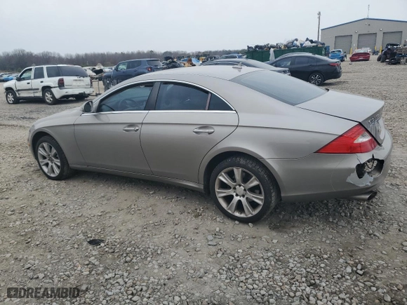 2008 Mercedes-Benz CLS-Class 5.5L with VIN WDDDJ72X78A137000, listed as a Copart auction lot 47923495 with 222,388 mi miles and Salvage Title. Bid and sale history available at carsss.com. Image 2.