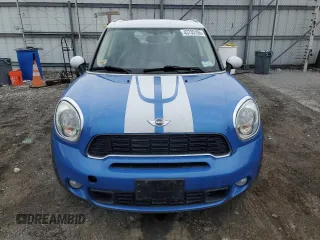 2012 MINI Countryman S with VIN WMWZC5C57CWL62540, listed as a Copart auction lot 43735105 with 86,558 mi miles and Salvage Title. Bid and sale history available at DreamBid. Image 5.