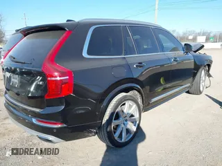 2017 Volvo XC90 Inscription with VIN YV4A22PLXH1156706, listed as a IAAI auction lot 41386818 with 73,692 mi miles. Bid and sale history available at carsss.com. Image 4.
