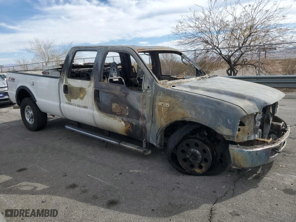 2005 Ford Super Duty F-250 XL with VIN 1FTSW21Y75EB01280, listed as a Copart auction lot 43537265 with 0 mi miles and Non Repairable. Bid and sale history available at carsss.com. Image 4.