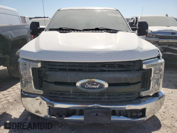 2019 Ford F-350 z VIN 1FT8W3AT3KEF01742, wystawiony jako Copart lot #71810954 z przebiegiem 92 873 mil mil oraz Szkoda całkowita • Salvage title. Historia ofert i sprzedaży dostępna na DreamBid. Obrazek 5.