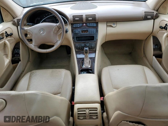 2003 Mercedes-Benz C 240 с VIN WDBRF81J73F398738, выставлен на аукционе Copart как лот 56143605 с пробегом 121 058 миль миль и Списание • Salvage title. История ставок и продаж доступна на DreamBid. Изображение 8.