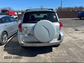 2006 Toyota RAV4 with VIN JTMBD33V165036541, listed as a IAAI auction lot 41918053 with 137,865 mi miles. Bid and sale history available at carsss.com. Image 13.