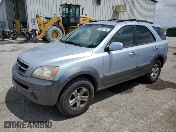 2006 Kia Sorento LX z VIN KNDJD733265572903, wystawiony jako Copart lot #56123945 z przebiegiem 185 664 mil mil oraz Szkoda całkowita • Salvage title. Historia ofert i sprzedaży dostępna na DreamBid. Obrazek 1.