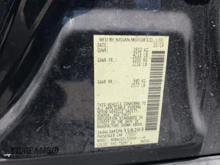 2015 Nissan Altima 2.5 SL with VIN 1N4AL3AP1FN358203, listed as a IAAI auction lot 41876809 with 130,921 mi miles. Bid and sale history available at carsss.com. Image 9.
