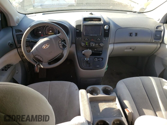 2007 Kia Sedona EX with VIN KNDMB233X76109232, listed as a Copart auction lot 77384063 with 208,774 mi miles and Clean Title. Bid and sale history available at carsss.com. Image 8.