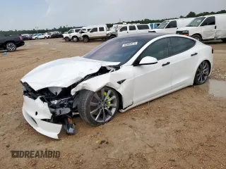 2023 Tesla Model S Plaid z VIN 5YJSA1E68PF510973, wystawiony jako Copart lot #63005675 z przebiegiem 16 636 mil mil oraz Szkoda całkowita • Salvage title. Historia ofert i sprzedaży dostępna na DreamBid. Obrazek 1.