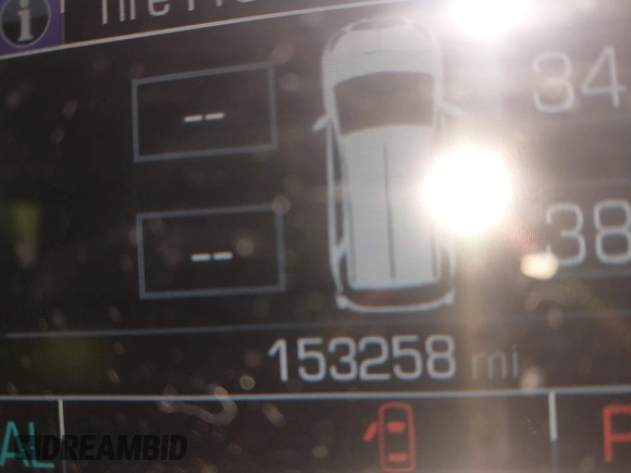 2018 Chevrolet Traverse Premier with VIN 1GNERKKW1JJ254019, listed as a IAAI auction lot 41917895 with 153,258 mi miles. Bid and sale history available at carsss.com. Image 15.
