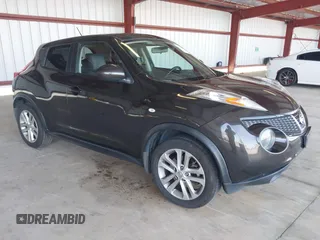 2011 Nissan Juke SL with VIN JN8AF5MR9BT014090, listed as a IAAI auction lot 41858506 with 137,425 mi miles. Bid and sale history available at carsss.com. Image 1.