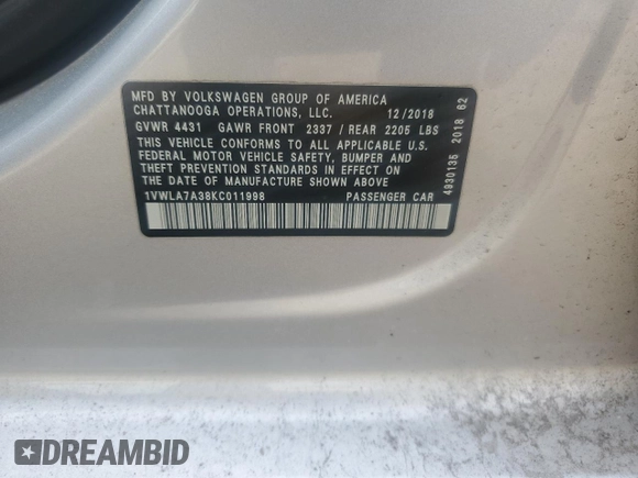2019 Volkswagen Passat Wolfsburg Edition z VIN 1VWLA7A38KC011998, wystawiony jako Copart lot #54525115 z przebiegiem 45 529 mil mil oraz Szkoda całkowita • Salvage title. Historia ofert i sprzedaży dostępna na DreamBid. Obrazek 12.