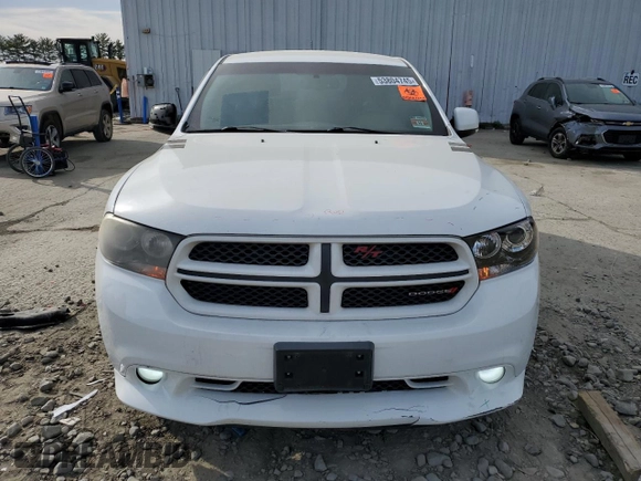 2013 Dodge Durango R/T with VIN 1C4SDJCT8DC559390, listed as a Copart auction lot 53804745 with 164,123 mi miles and Salvage title. Bid and sale history available at DreamBid. Image 5.