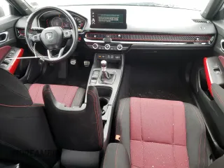 2022 Honda Civic Si z VIN 2HGFE1E59NH470649, wystawiony jako Copart lot #57964615 z przebiegiem 57 336 mil mil oraz Szkoda całkowita • Salvage title. Historia ofert i sprzedaży dostępna na DreamBid. Obrazek 8.