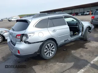 2015 Subaru Outback Limited z VIN 4S4BSAJC1F3353268, wystawiony jako IAAI lot #41555264 z przebiegiem 94 963 mil mil oraz . Historia ofert i sprzedaży dostępna na DreamBid. Obrazek 4.