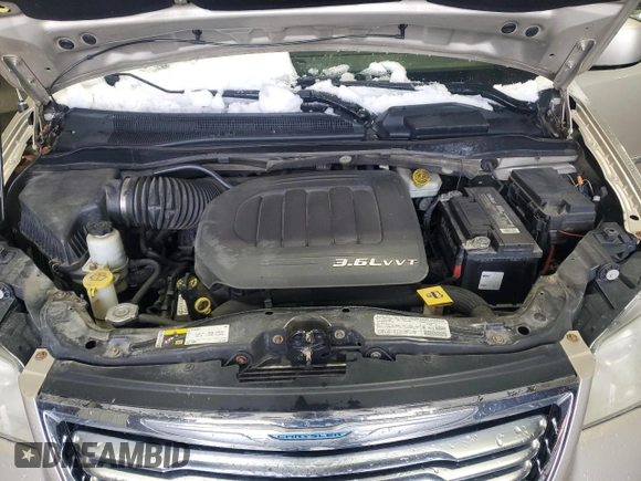 2013 Chrysler Town & Country Touring with VIN 2C4RC1BG9DR559993, listed as a Copart auction lot 46844985 with 112,137 mi miles and Salvage Title. Bid and sale history available at carsss.com. Image 13.