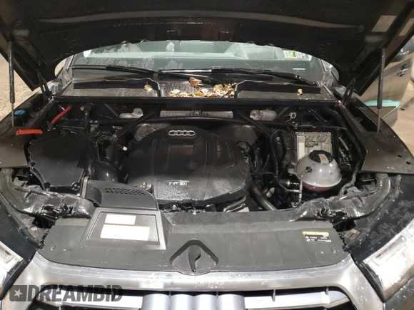 2019 Audi Q5 Prestige with VIN WA1CNAFYXK2079910, listed as a Copart auction lot 45003385 with 53,137 mi miles and Salvage Title. Bid and sale history available at carsss.com. Image 12.