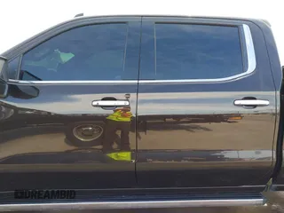 2019 Chevrolet Silverado 1500 High Country with VIN 1GCUYHELXKZ323675, listed as a IAAI auction lot 41296454 with 102,107 mi miles. Bid and sale history available at carsss.com. Image 14.