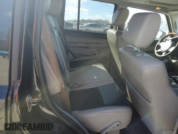 2007 Jeep Commander Overland with VIN 1J8HG68207C610814, listed as a Copart auction lot 41726555 with 211,502 mi miles and Salvage title. Bid and sale history available at DreamBid. Image 11.