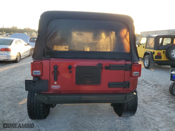 2011 Jeep Wrangler Unlimited Sahara with VIN 1J4BA5H1XBL578733, listed as a Copart auction lot 78155734 with 304,880 mi miles and Clean Title. Bid and sale history available at carsss.com. Image 6.