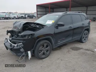 2017 Jeep Cherokee Latitude с VIN 1C4PJLCB5HW535750, выставлен на аукционе IAAI как лот 41296212 с пробегом 174 204 миль миль и . История ставок и продаж доступна на DreamBid. Изображение 17.