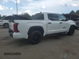 2022 Toyota Tundra SR5 with VIN 5TFLA5DB0NX041505, listed as a Copart auction lot 62826275 with 6,864 mi miles and Salvage title. Bid and sale history available at DreamBid. Image 3.