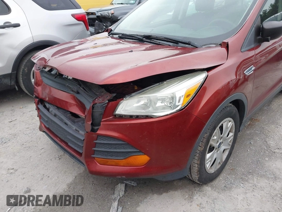 2015 Ford Escape S with VIN 1FMCU0F75FUA21784, listed as a IAAI auction lot 41625255 with 179,885 mi miles. Bid and sale history available at carsss.com. Image 6.