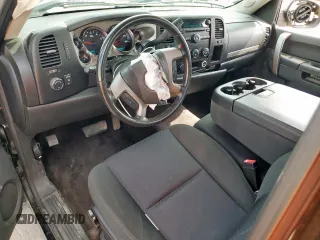 2013 Chevrolet Silverado 1500 with VIN 1GCNKSEA8DZ171335, listed as a Copart auction lot 53523625 with 83,664 mi miles and Salvage Title. Bid and sale history available at DreamBid. Image 8.