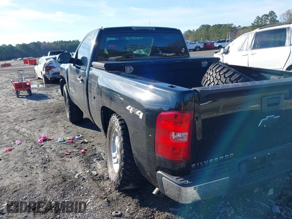2008 Chevrolet Silverado 1500 Work Truck with VIN 1GCEK14C48Z320214, listed as a IAAI auction lot 41458578 with 126,088 mi miles. Bid and sale history available at carsss.com. Image 3.