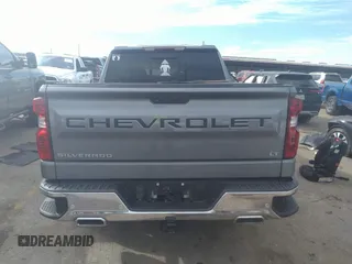 2020 Chevrolet Silverado 1500 LT z VIN 3GCUYDED1LG136750, wystawiony jako IAAI lot #41341161 z przebiegiem 47 049 mil mil oraz . Historia ofert i sprzedaży dostępna na DreamBid. Obrazek 16.