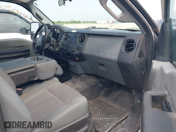 2011 Ford F-250 XL с VIN 1FT7X2B60BEA52497, выставлен на аукционе IAAI как лот 42223000 с пробегом 231 094 миль миль и . История ставок и продаж доступна на DreamBid. Изображение 5.