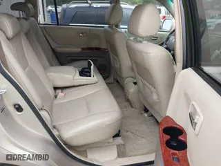 2005 Toyota Highlander with VIN JTEDP21A350045033, listed as a IAAI auction lot 42042508 with 255,566 mi miles. Bid and sale history available at carsss.com. Image 8.