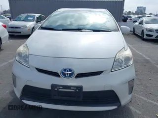 2015 Toyota Prius Four z VIN JTDKN3DU1F0445414, wystawiony jako IAAI lot #42342369 z przebiegiem 233 998 mil mil oraz . Historia ofert i sprzedaży dostępna na DreamBid. Obrazek 12.
