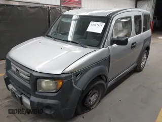 2007 Honda Element LX with VIN 5J6YH18337L010458, listed as a IAAI auction lot 42067828 with 251,061 mi miles and . Bid and sale history available at DreamBid. Image 2.