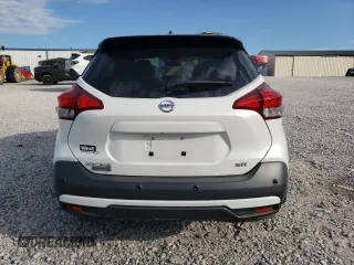 2020 Nissan Kicks SR z VIN 3N1CP5DV8LL477913, wystawiony jako Copart lot #57950245 z przebiegiem 31 009 mil mil oraz Szkoda całkowita • Salvage title. Historia ofert i sprzedaży dostępna na DreamBid. Obrazek 6.