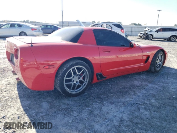 2001 Chevrolet Corvette Z06 with VIN 1G1YY12S015111810, listed as a Copart auction lot 38849954 with 76,940 mi miles and Salvage Title. Bid and sale history available at carsss.com. Image 3.