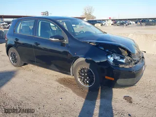 2014 Volkswagen Golf w/Conv & Sunroof with VIN WVWDB7AJ8EW010596, listed as a IAAI auction lot 41287275 with 59,560 mi miles. Bid and sale history available at carsss.com. Image 1.