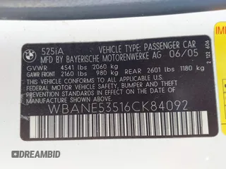 2006 BMW 5 Series 525i with VIN WBANE53516CK84092, listed as a IAAI auction lot 41593364 with 177,580 mi miles. Bid and sale history available at carsss.com. Image 9.