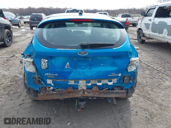 2015 Ford Focus SE with VIN 1FADP3K20FL383433, listed as a IAAI auction lot 42018563 with 101,789 mi miles. Bid and sale history available at carsss.com. Image 17.