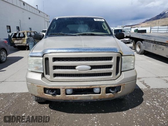 2005 Ford Excursion Limited с VIN 1FMNU43S05ED48269, выставлен на аукционе Copart как лот 50412835 с пробегом 200 920 миль миль и Чистый • Clean title. История ставок и продаж доступна на DreamBid. Изображение 5.