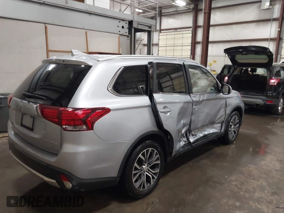 2017 Mitsubishi Outlander GT with VIN JA4JZ4AX7HZ045970, listed as a IAAI auction lot 41985711 with 167,963 mi miles and . Bid and sale history available at DreamBid. Image 4.