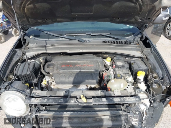2016 Jeep Renegade Trailhawk with VIN ZACCJBCT4GPC67271, listed as a IAAI auction lot 42502673 with 122,097 mi miles and . Bid and sale history available at DreamBid. Image 10.