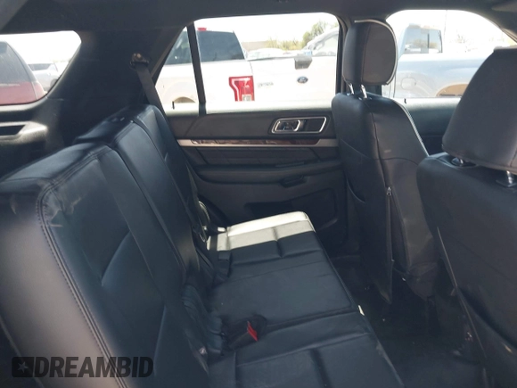 2017 Ford Police Interceptor Utility с VIN 1FM5K8ARXHGB55729, выставлен на аукционе IAAI как лот 42065217 с пробегом 182 237 миль миль и . История ставок и продаж доступна на DreamBid. Изображение 8.