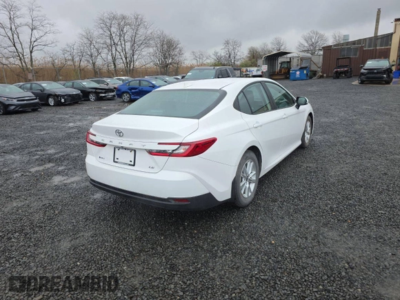 2025 Toyota Camry LE with VIN 4T1DAACK5SU004876, listed as a Copart auction lot 52281625 with 2,903 mi miles and Salvage Title. Bid and sale history available at carsss.com. Image 4.