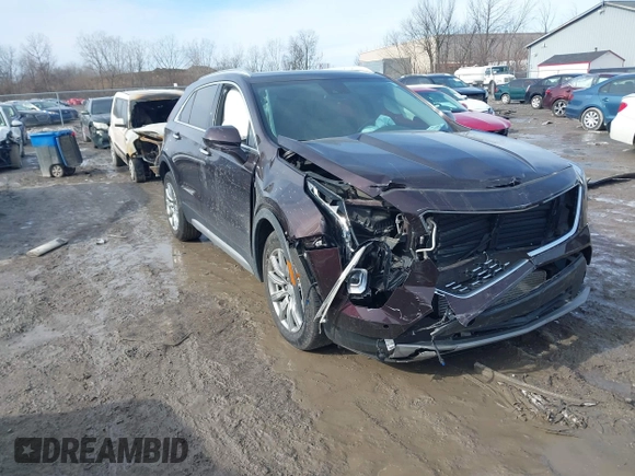 2020 Cadillac XT4 AWD Premium Luxury z VIN 1GYFZDR4XLF085471, wystawiony jako IAAI lot #41528080 z przebiegiem 58 136 mil mil oraz . Historia ofert i sprzedaży dostępna na DreamBid. Obrazek 1.