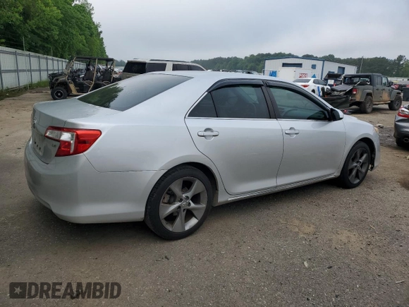 2012 Toyota Camry L with VIN 4T1BF1FK4CU124092, listed as a Copart auction lot 53513325 with 220,063 mi miles and Salvage Title. Bid and sale history available at DreamBid. Image 3.