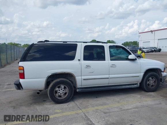 2002 Chevrolet Suburban LS with VIN 3GNEC16Z92G208330, listed as a IAAI auction lot 41907799 with 469,040 mi miles and . Bid and sale history available at DreamBid. Image 6.