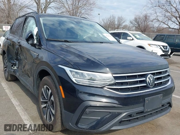 2024 Volkswagen Tiguan S with VIN 3VVFB7AX2RM116756, listed as a IAAI auction lot 41780253 with 9,743 mi miles and . Bid and sale history available at DreamBid. Image 1.