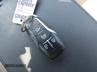 2017 Ford Explorer XLT с VIN 1FM5K7D87HGE36707, выставлен на аукционе IAAI как лот 42016294 с пробегом 14 218 миль миль и . История ставок и продаж доступна на DreamBid. Изображение 11.