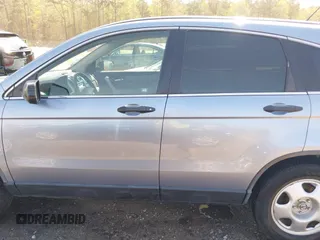 2007 Honda CR-V LX with VIN JHLRE38337C028847, listed as a IAAI auction lot 41910916 with 231,429 mi miles. Bid and sale history available at carsss.com. Image 14.